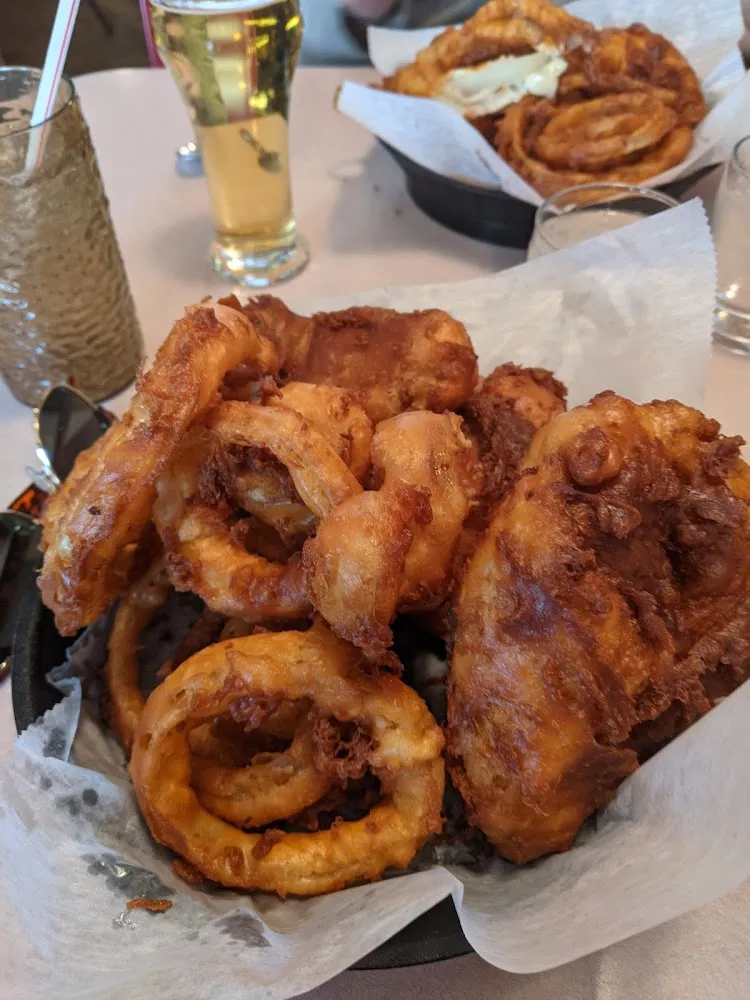 Chicken with Onions Rings